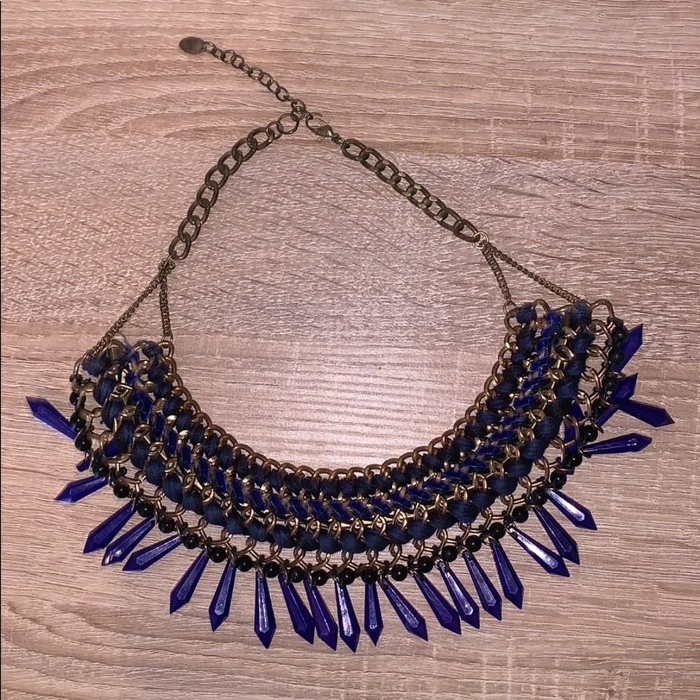 Blue beaded necklace **NEGOTIABLE**